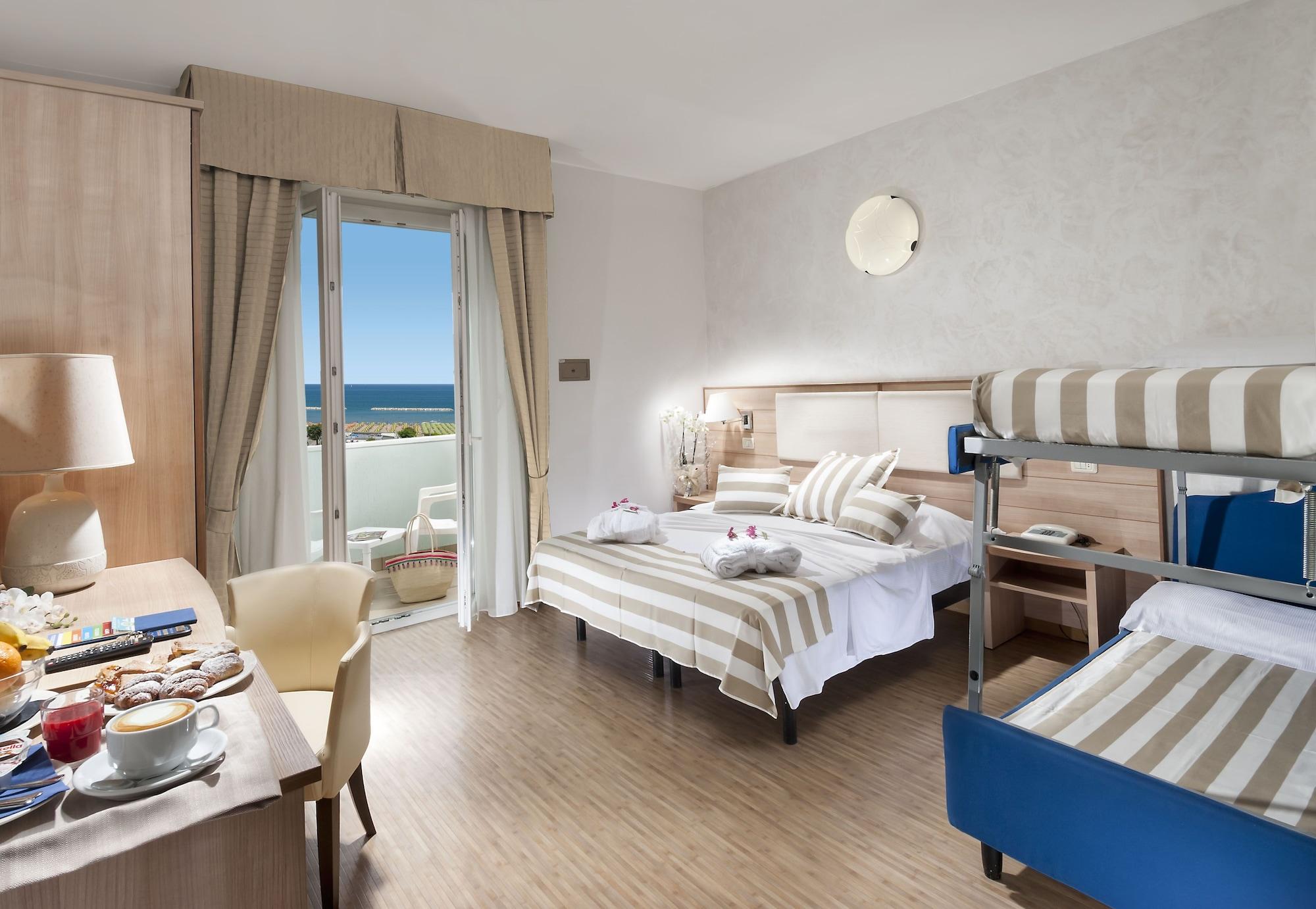 Hotel Losanna Gabicce Mare Ngoại thất bức ảnh