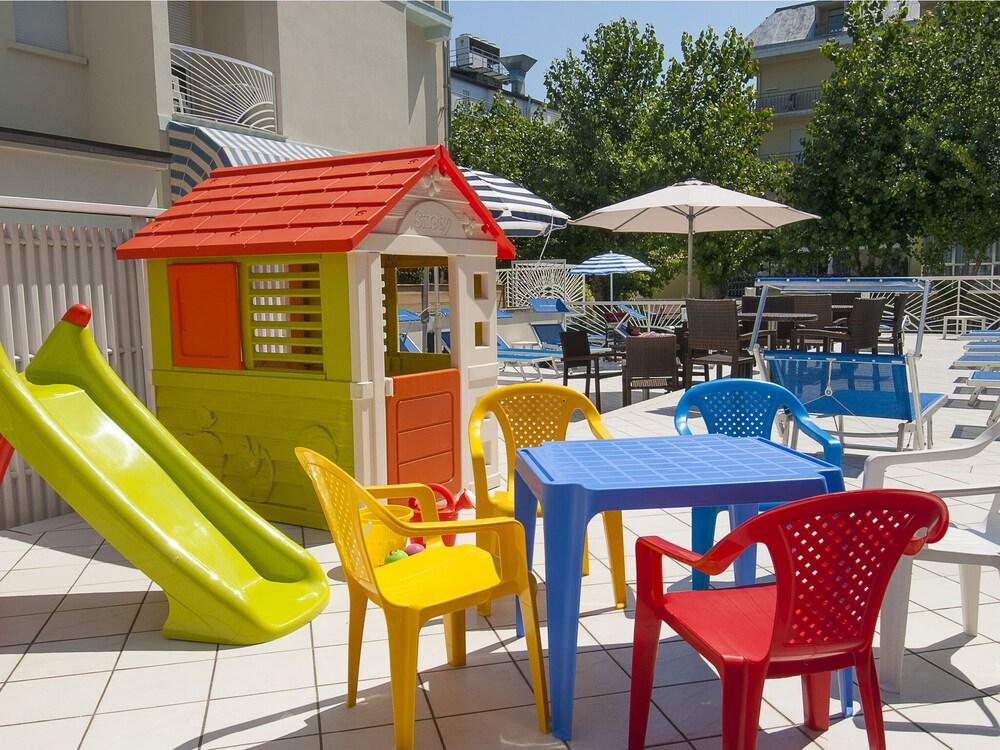 Hotel Losanna Gabicce Mare Ngoại thất bức ảnh