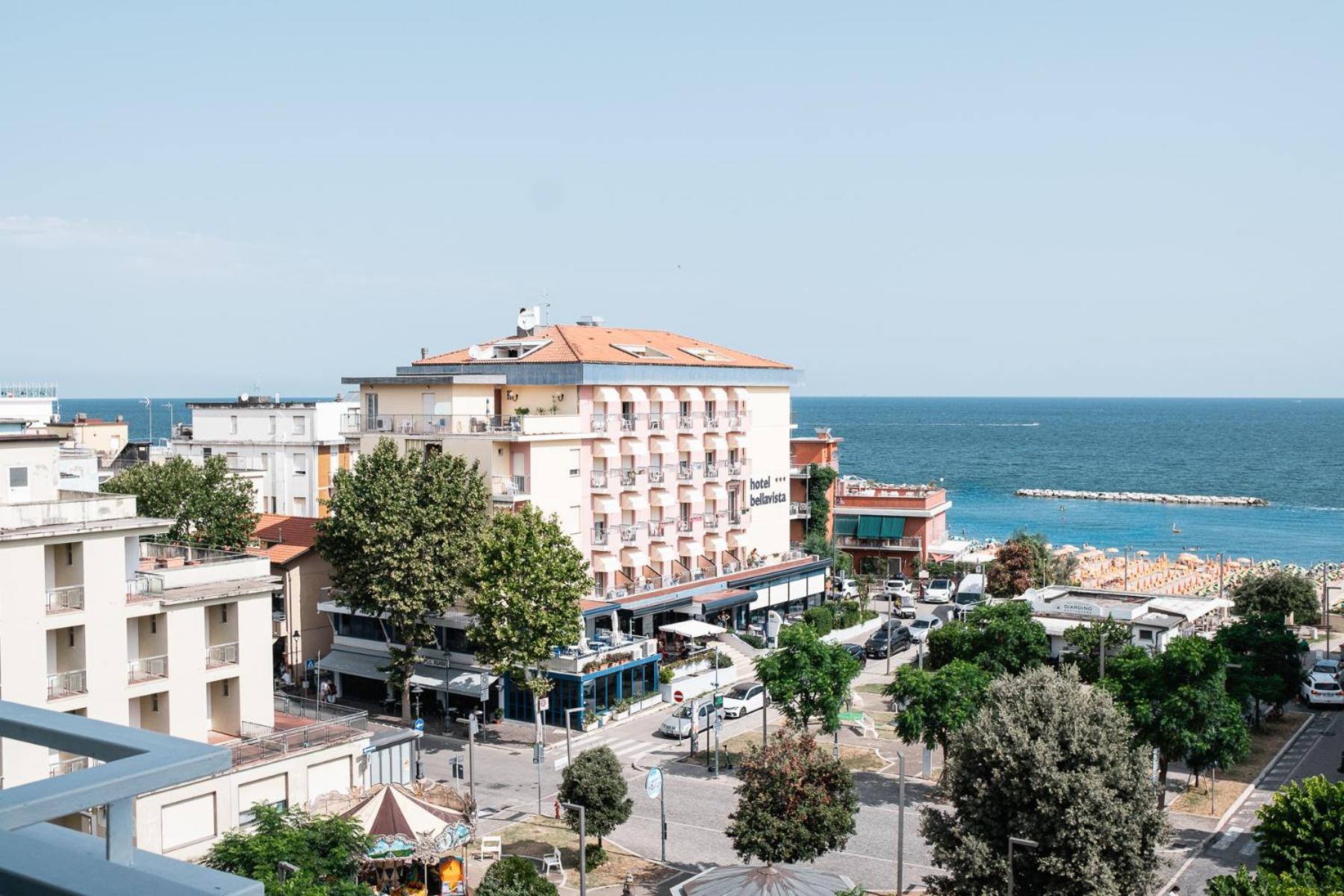 Hotel Losanna Gabicce Mare Ngoại thất bức ảnh