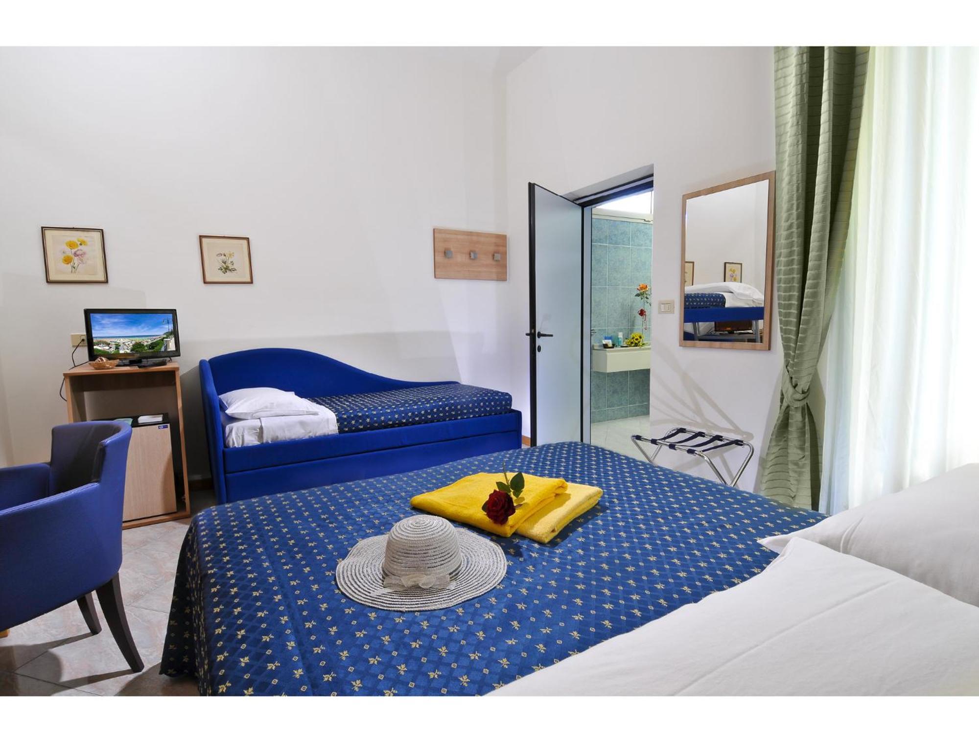 Hotel Losanna Gabicce Mare Ngoại thất bức ảnh