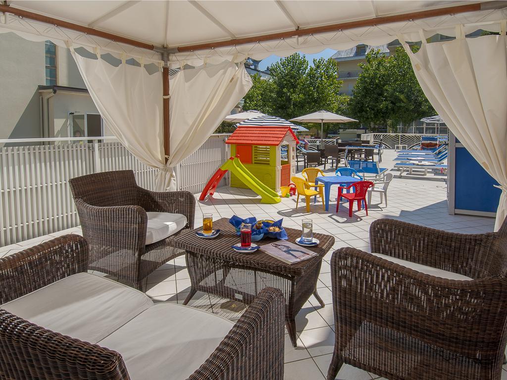 Hotel Losanna Gabicce Mare Ngoại thất bức ảnh